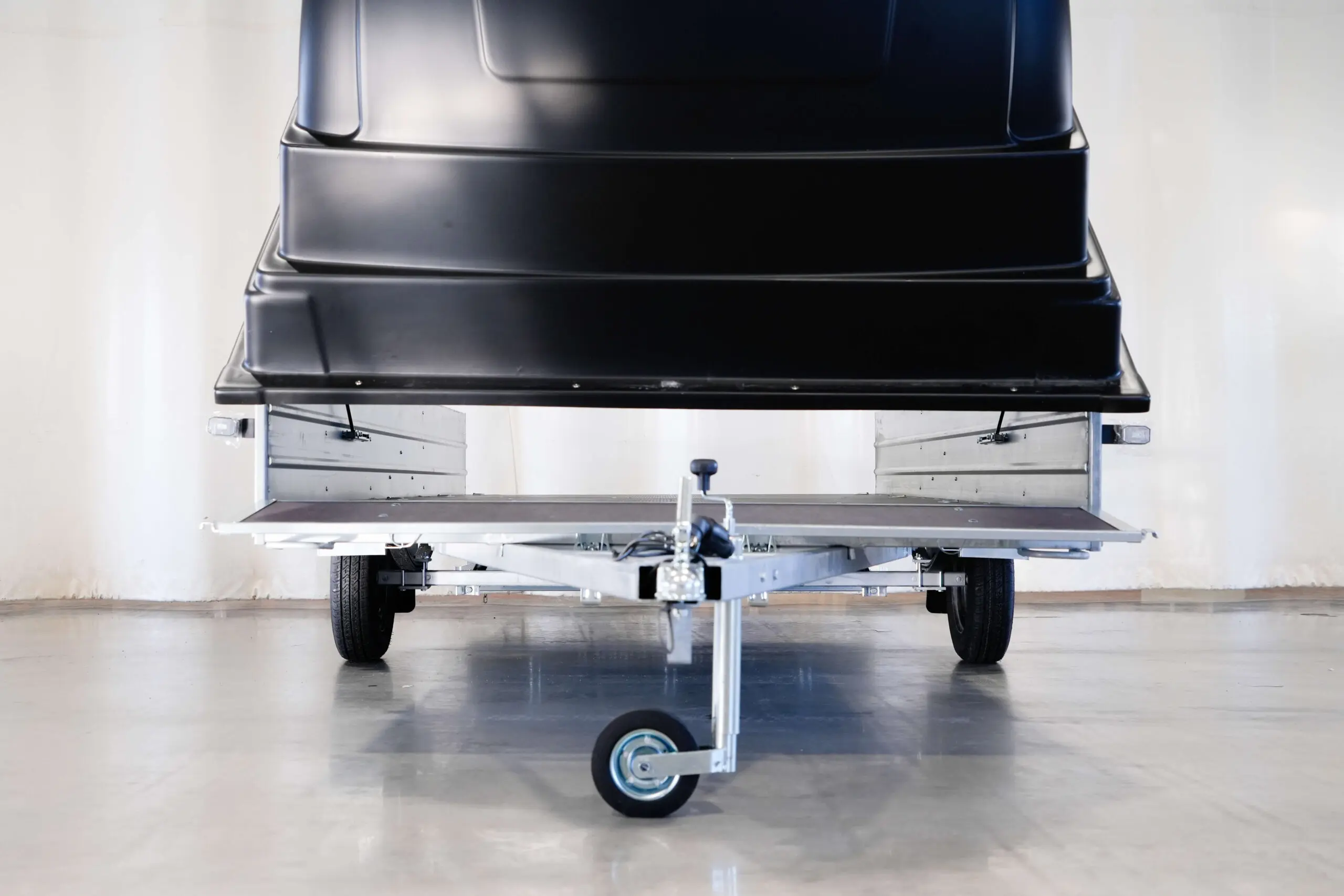 Peräkärryn vuokraus Levi - 183x400cm - Image 5